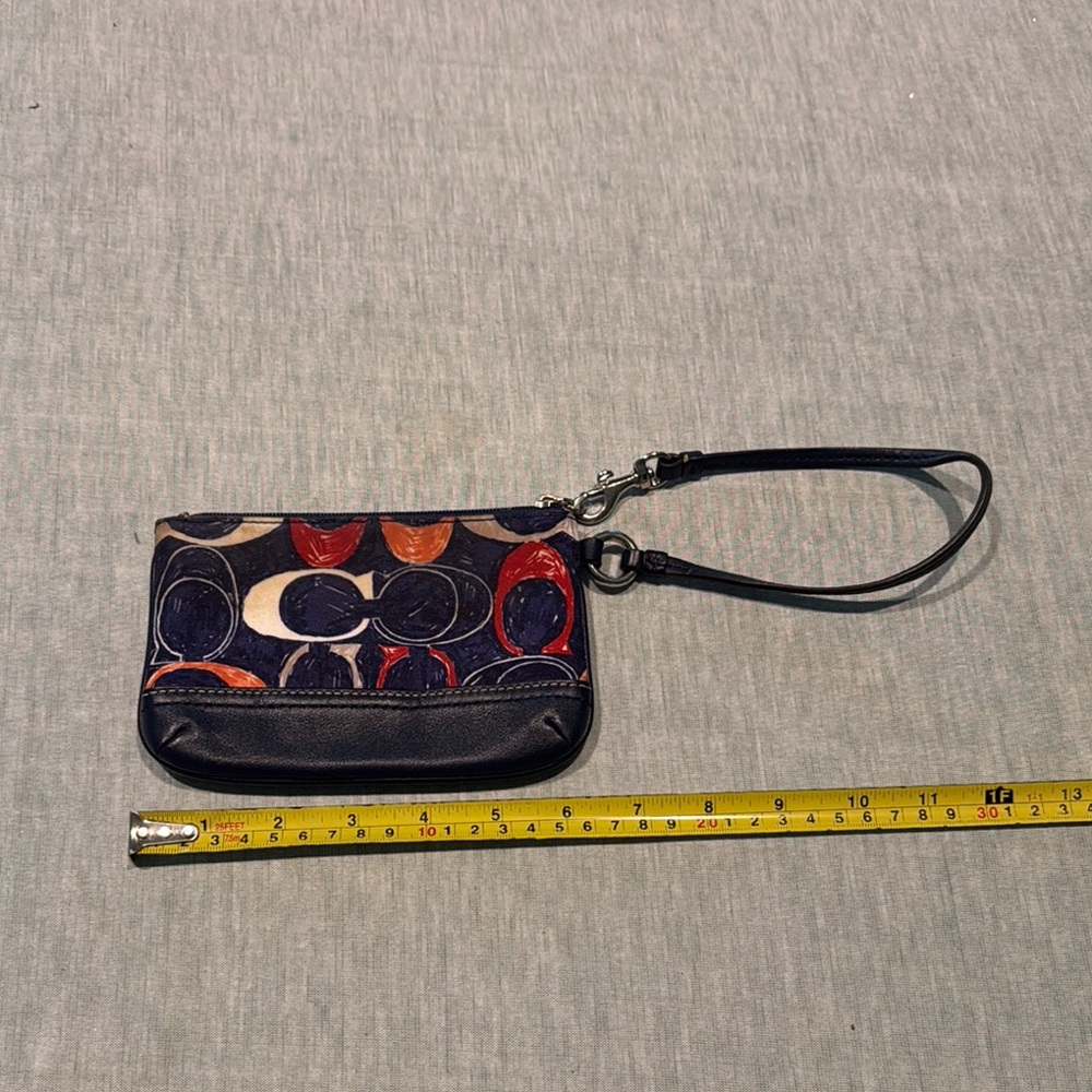 Coach Multicolor Wristlet Bag - Picture 10 of 11